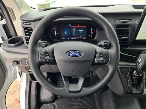 New 2026 Ford Transit 250 Low Roof RWD image 18