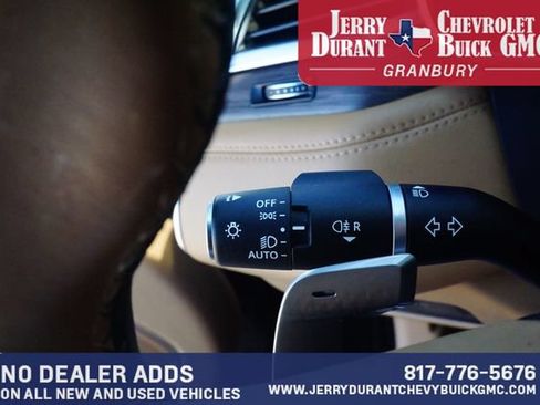 Used 2023 Jaguar XF SE RWD image 16