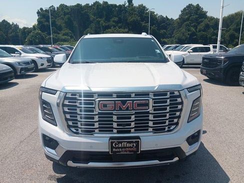 New 2026 GMC Yukon Denali w/ Advanced Technology Package AWD/4WD image 6