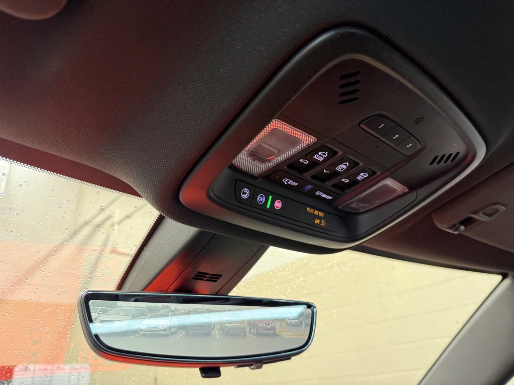 Used 2023 Chevrolet Traverse Premier w/ Redline Edition AWD/4WD image 20