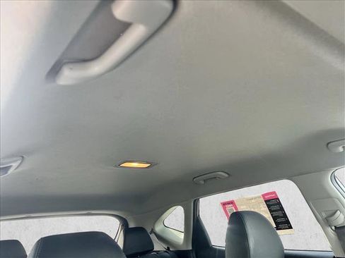 Used 2021 Kia Seltos S image 25