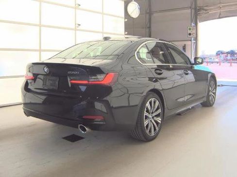 Used 2025 BMW 330i xDrive Sedan w/ Convenience Package image 2