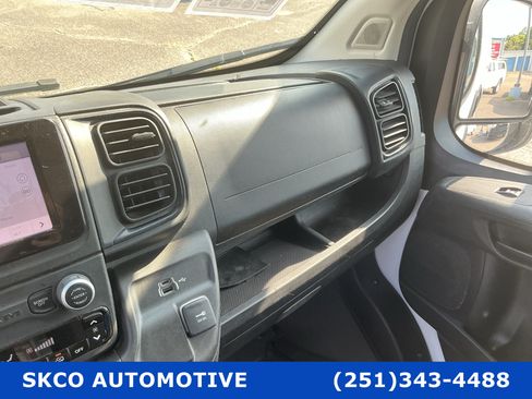 Used 2023 RAM ProMaster 2500 FWD image 24