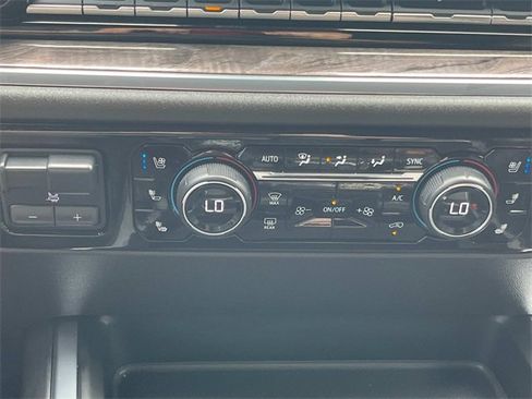 Used 2024 Chevrolet Silverado 2500 LTZ w/ LTZ Plus Package image 20