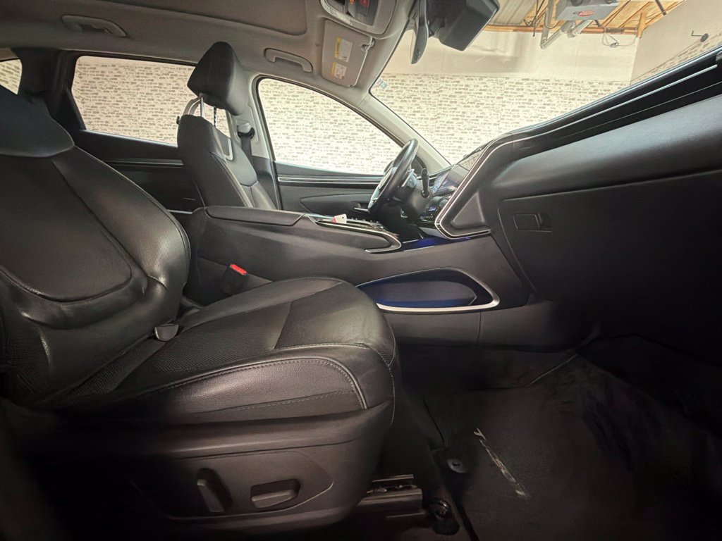 Used 2022 Hyundai Tucson Limited FWD image 12