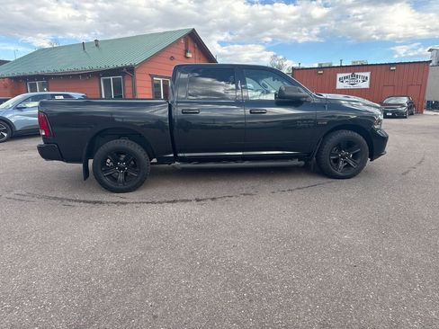Used 2015 RAM 1500 Sport w/ Black Ram 1500 Sport Group AWD/4WD image 9