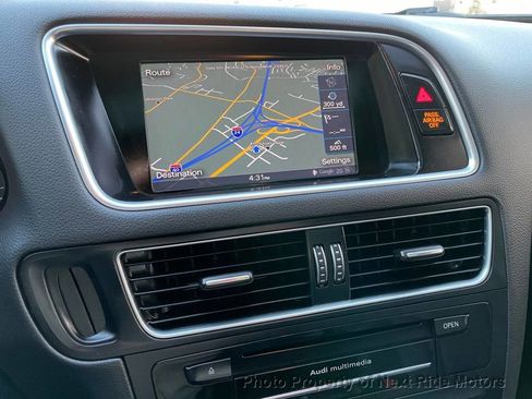 Used 2014 Audi Q5 2.0T Premium Plus w/ Premium Plus Package image 22