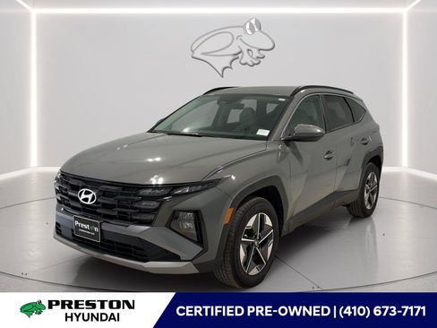 Certified 2025 Hyundai Tucson SEL AWD/4WD image 1