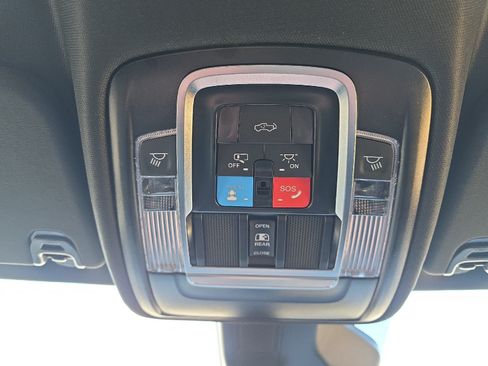 New 2026 RAM 1500 Big Horn AWD/4WD image 36
