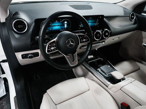 Used 2023 Mercedes-Benz GLA 250 4MATIC image 14