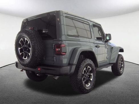 Used 2024 Jeep Wrangler Rubicon AWD/4WD image 2