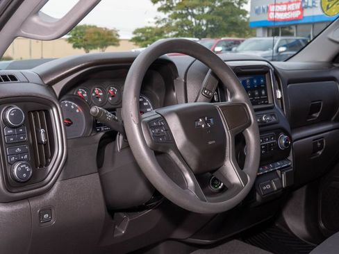 Used 2023 Chevrolet Silverado 1500 Custom Trail Boss AWD/4WD image 10