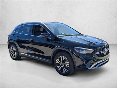 Used 2025 Mercedes-Benz GLA 250 image 3