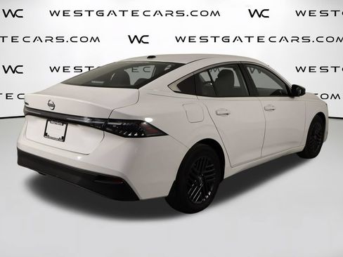 Used 2026 Nissan Sentra SV w/ Floor Mat Package FWD image 40