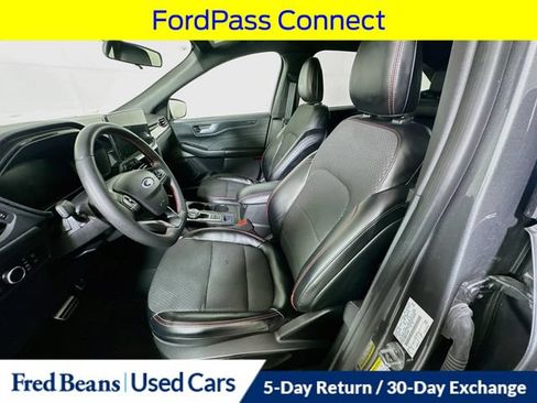 Certified 2023 Ford Escape ST-Line w/ Tech Pack #1 AWD/4WD image 27