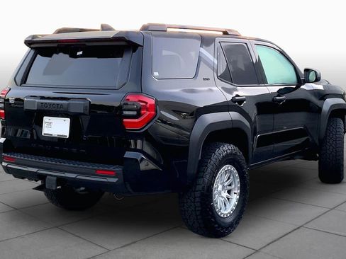 Used 2026 Toyota 4Runner SR5 AWD/4WD image 13
