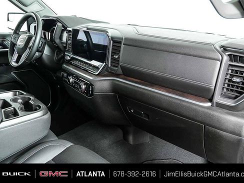 Certified 2025 GMC Sierra 1500 SLT AWD/4WD image 21