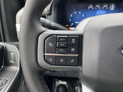 New 2025 Ford F150 XLT w/ Equipment Group 303A High image 28