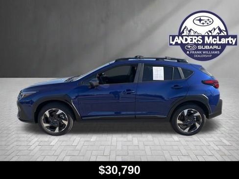Used 2025 Subaru Crosstrek 2.5i Limited w/ Crosstrek Mirror Package image 5