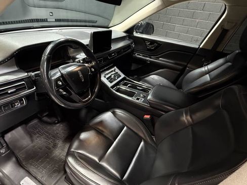 Used 2021 Lincoln Aviator AWD image 7