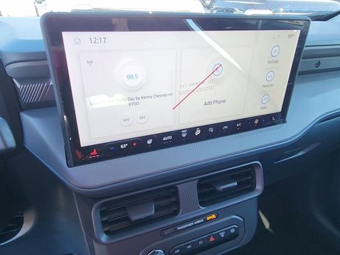 New 2025 Ford Maverick XLT w/ Black Appearance Package image 23