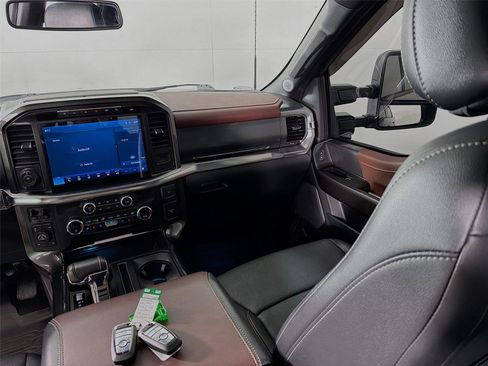 Used 2021 Ford F150 Lariat w/ Equipment Group 502A High image 24