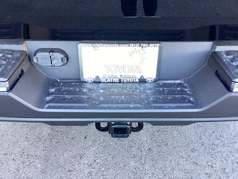 New 2025 Toyota Tundra SR5 image 9