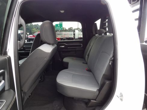 Used 2024 RAM 3500 SLT w/ Quick Order Package 2YG SLT AWD/4WD image 31