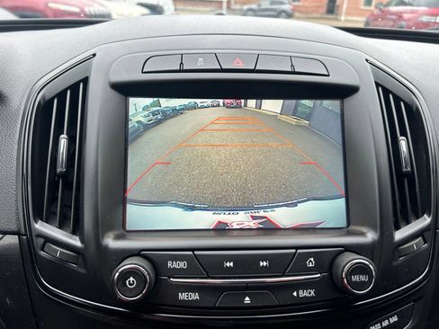 Used 2017 Buick Regal Sport Touring FWD image 26