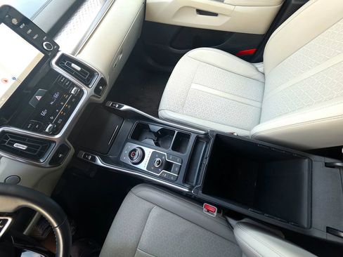 Used 2022 Kia Sorento EX w/ Panoramic Sunroof Package AWD/4WD image 41