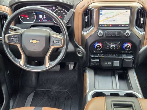 Used 2022 Chevrolet Silverado 3500 High Country AWD/4WD image 34
