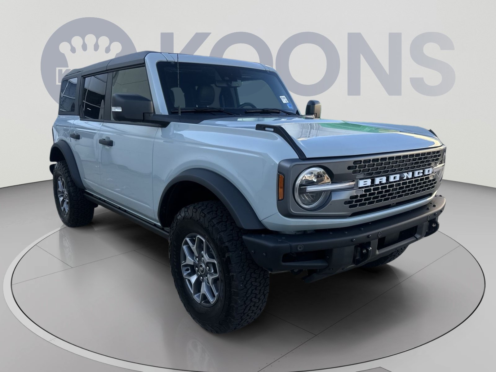 Certified 2024 Ford Bronco Badlands AWD/4WD image 2