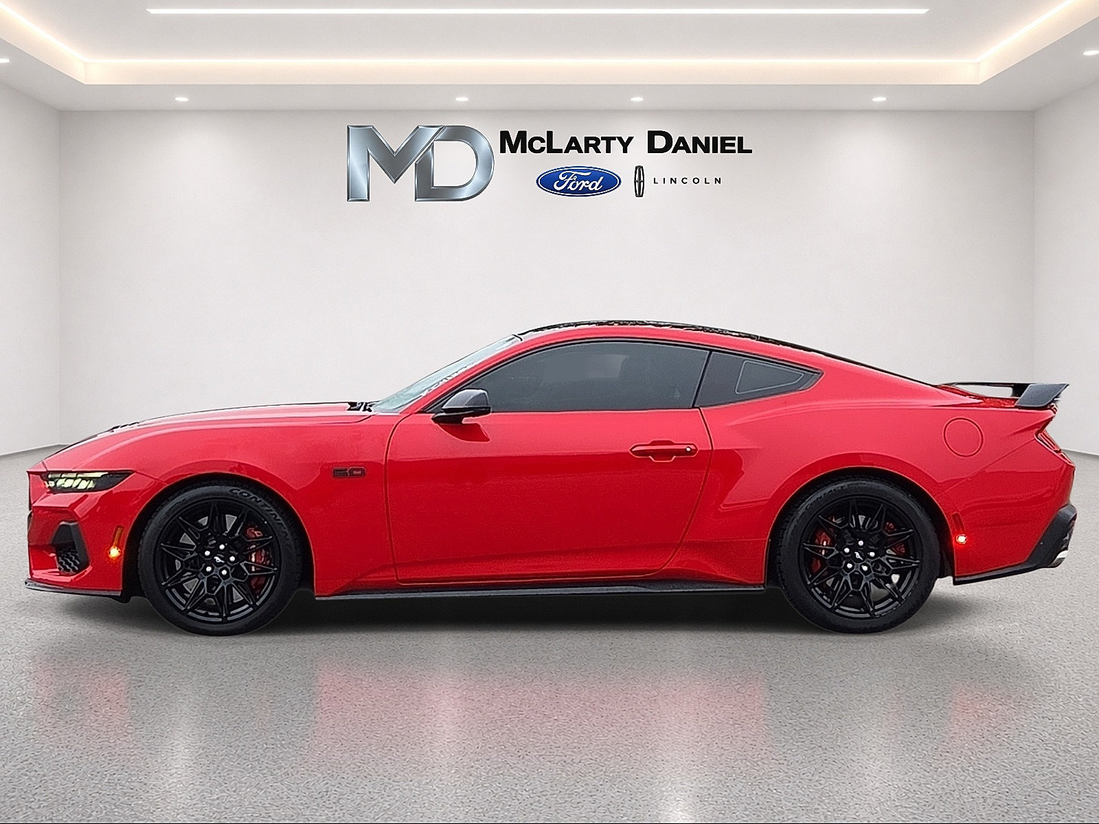 Used 2024 Ford Mustang GT Premium w/ GT Performance Package RWD image 3