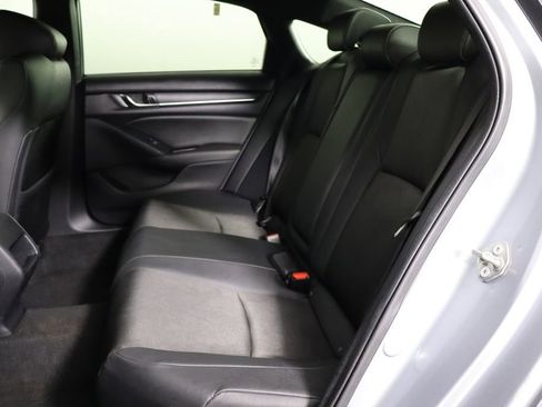 Used 2020 Honda Accord Sport image 15