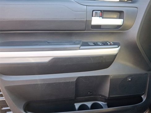 Used 2021 Toyota Tundra Limited w/ Limited Premium Package image 12