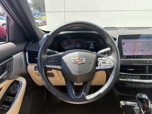 Used 2022 Cadillac CT5 Premium Luxury RWD image 15