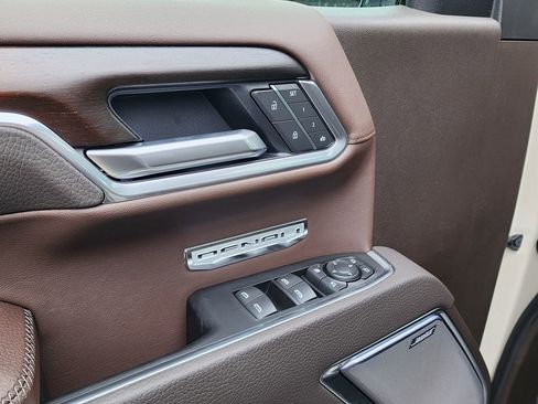 New 2026 GMC Sierra 1500 Denali AWD/4WD image 14
