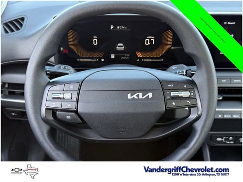 Used 2025 Kia K4 FWD image 11