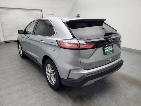 Used 2024 Ford Edge SEL image 5