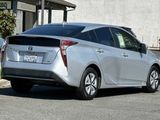 Used 2017 Toyota Prius Two image 3