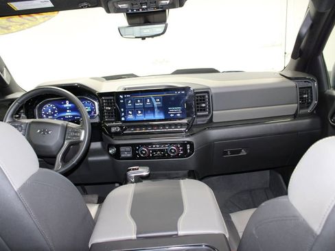 Used 2024 Chevrolet Silverado 1500 ZR2 w/ Technology Package image 63