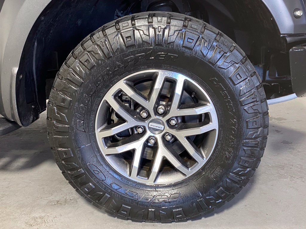 Used 2018 Ford F150 Raptor w/ Equipment Group 802A Luxury AWD/4WD image 11