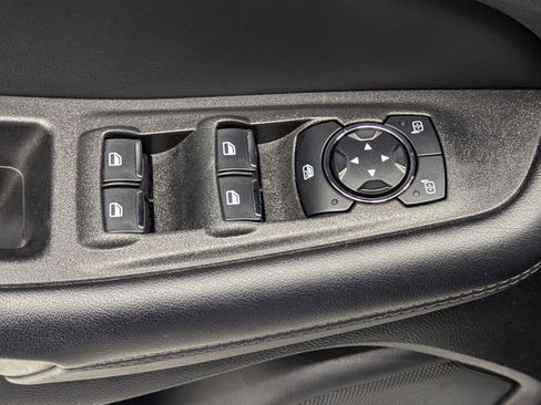 Used 2024 Ford Edge SEL image 18