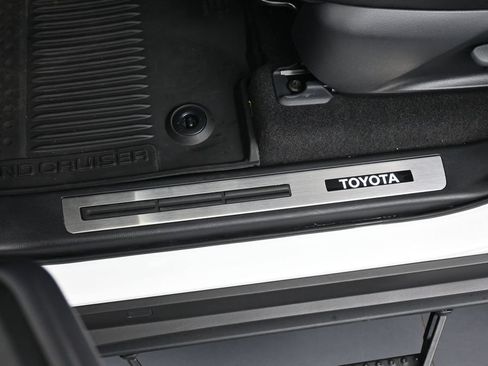 Used 2024 Toyota Land Cruiser 1958 AWD/4WD image 17