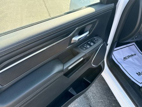 Used 2024 RAM 1500 Laramie image 21