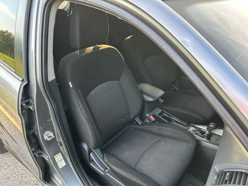 Used 2020 Mitsubishi Outlander Sport ES FWD image 16