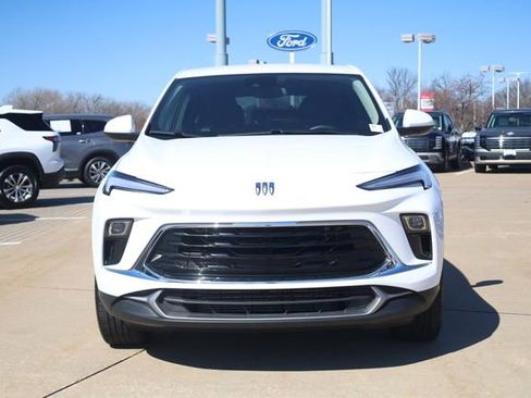 Used 2025 Buick Encore GX Preferred image 3