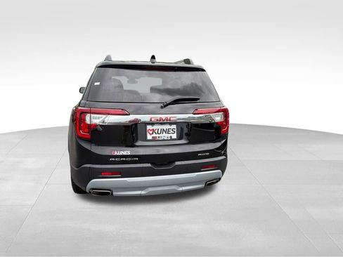 Used 2023 GMC Acadia SLT w/ GMC Pro Grade Package AWD/4WD image 9