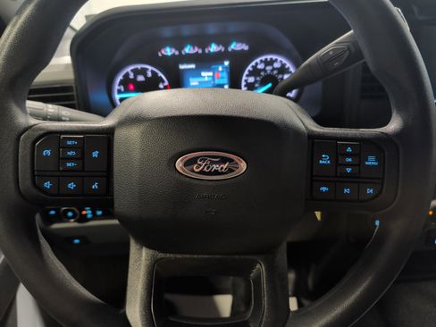 Used 2025 Ford F350 XL w/ 360-Degree Camera Package AWD/4WD image 9