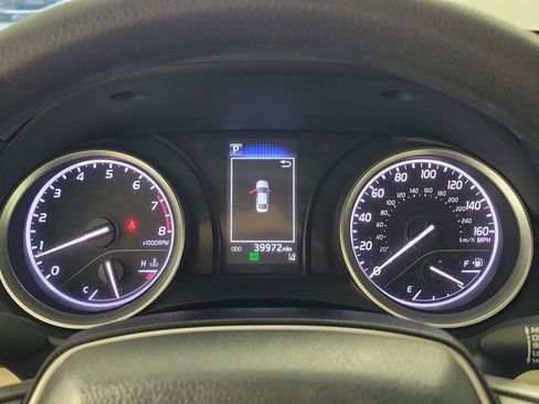 Used 2024 Toyota Camry LE FWD image 27